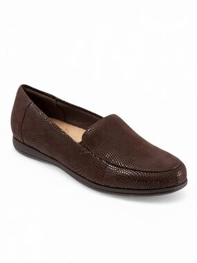 Trotters “Jenn Mini Dot” Loafer in Dark Brown Women’s Size 7 1/2